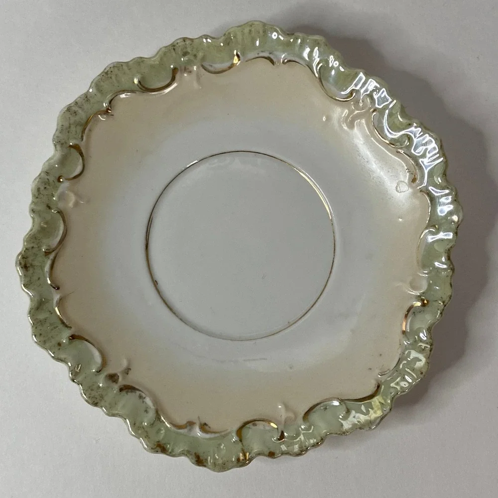 Antique Victorian Scalloped Porcelain Teacup Saucer Set Gold Gilt Lusterware